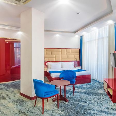 Denis Hotel Tbilisi Exterior photo