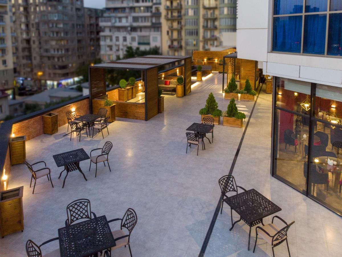 Denis Hotel Tbilisi Exterior photo